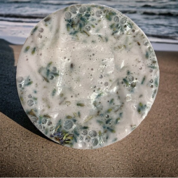 HAND CRAFTED Shea Butter Loofah Soap - Orange Creamsicle (Orange Round) - Picture 4 of 5